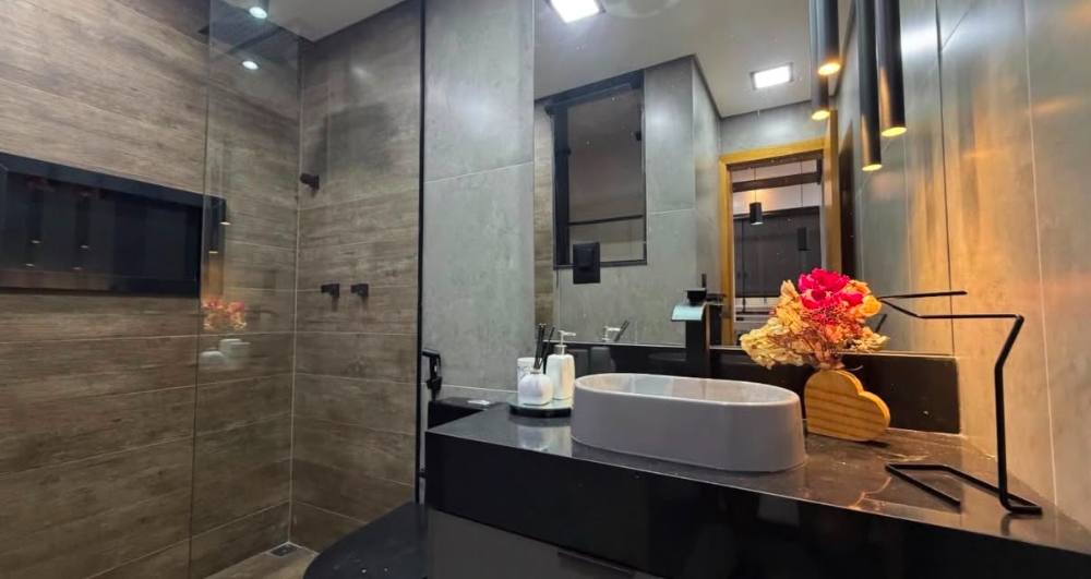 Foto 17 de Appartement rénové et portier fermé au cœur de Leblon