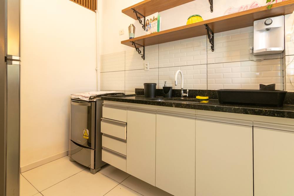 Apê Retrofit Homestay — 3